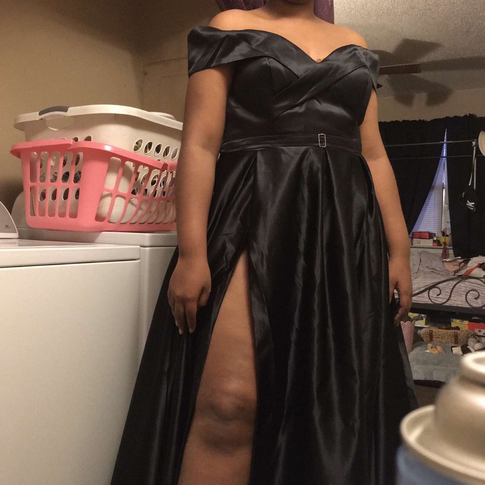 Off the Shoulder Plus Size Prom Dress